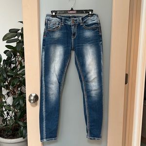 EUC Skinny jeans size 30